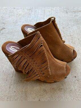 SBICCA Vintage Collection 
Brown Suede Leather Boho Wedge Heels Size 38